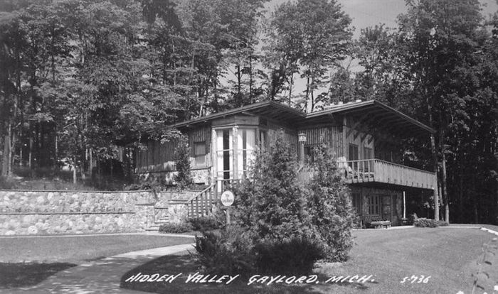 Hidden Valley - Old Post Cards And Mementos